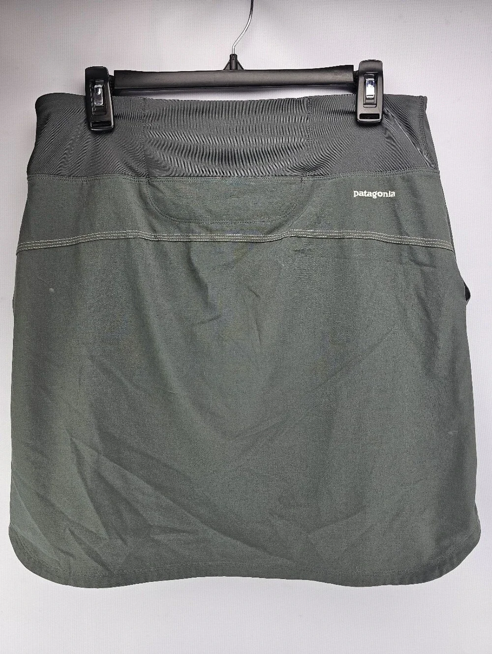 Patagonia Women's Cinch Tech Fishing Skort Size Gray Green Size Medium